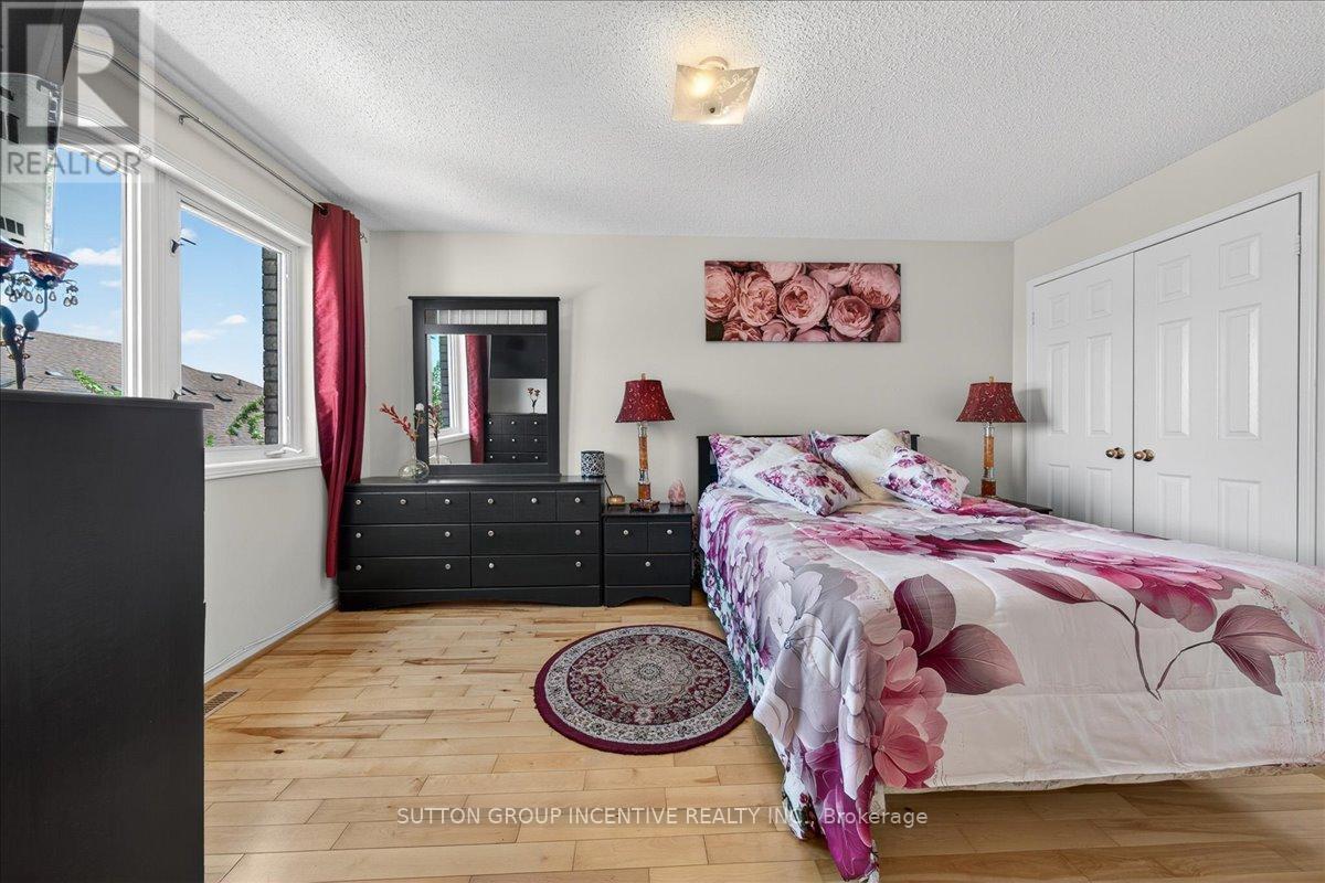 97 Yellowood Circle, Vaughan, ON