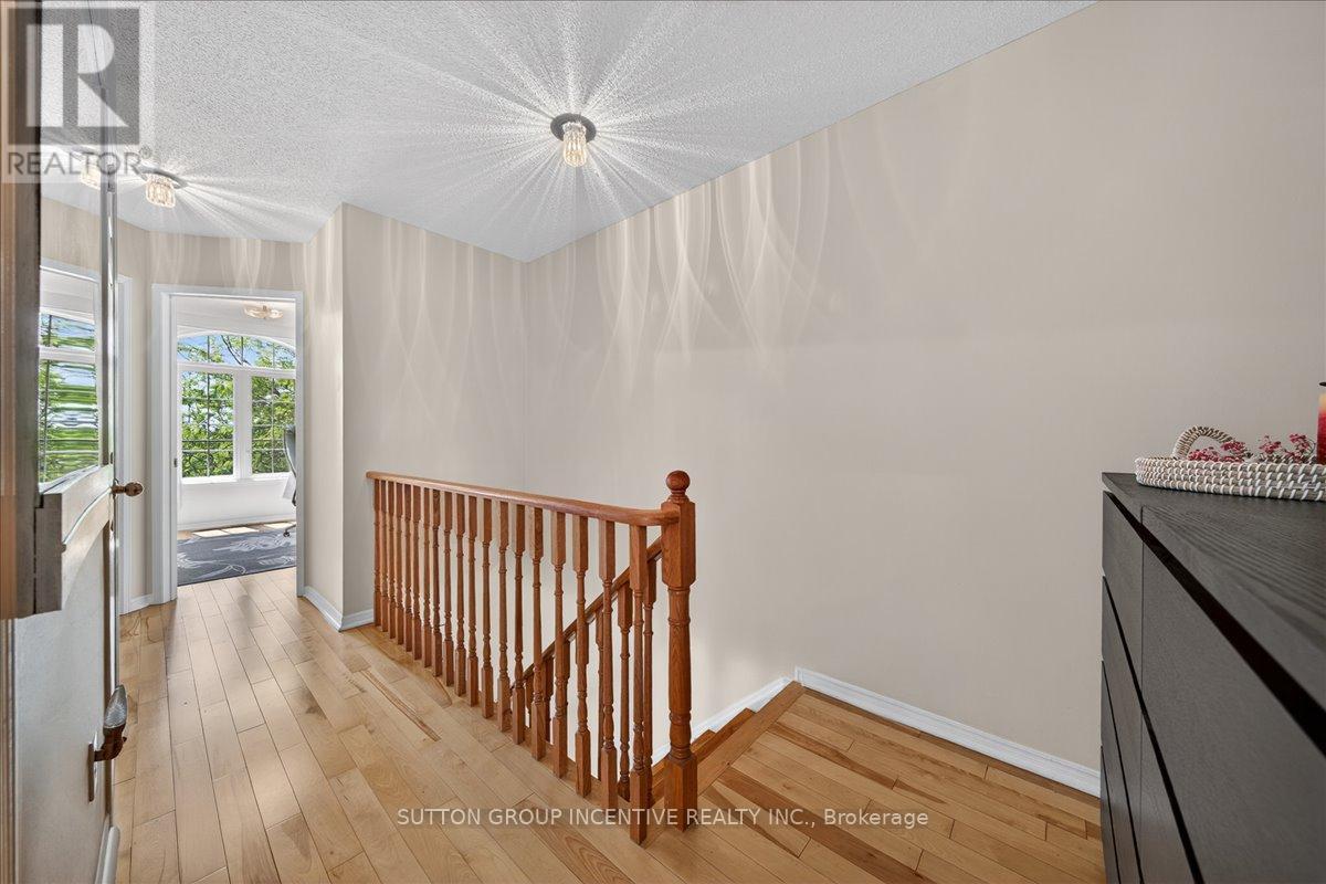 97 Yellowood Circle, Vaughan, ON