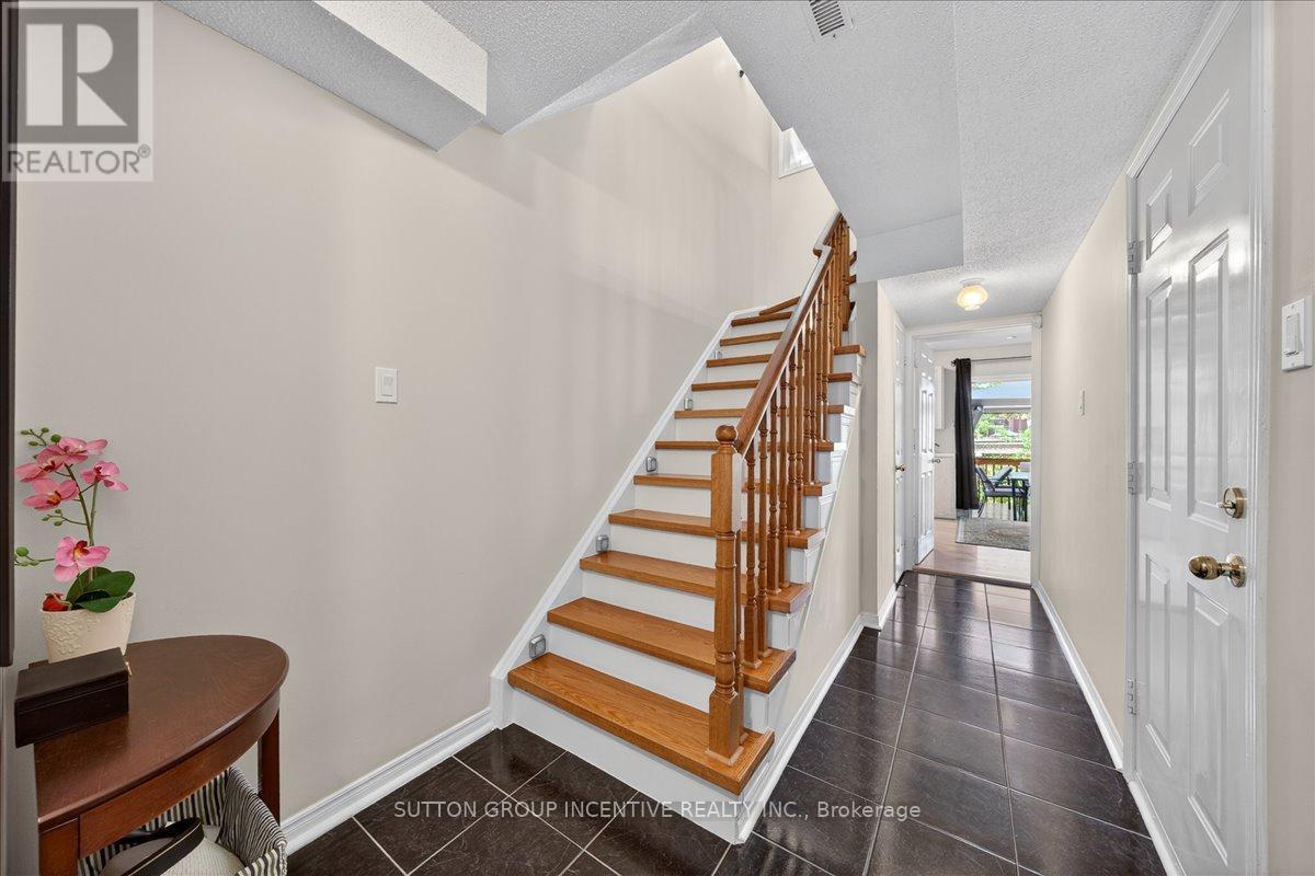97 Yellowood Circle, Vaughan, ON