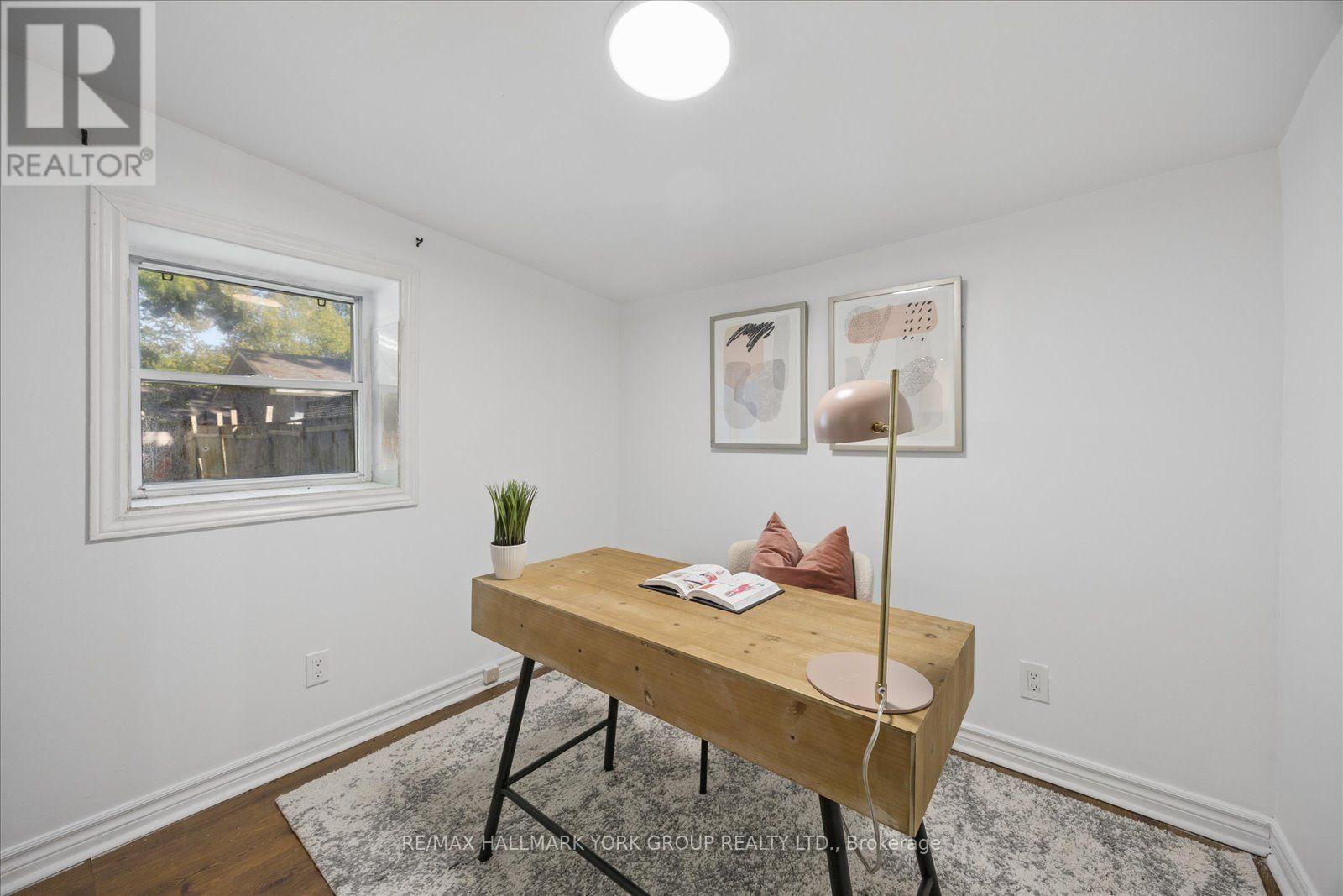 28 St James Street, Georgina, ON