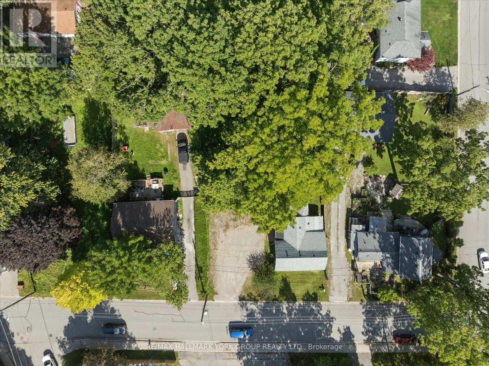 28 St James Street, Georgina, ON
