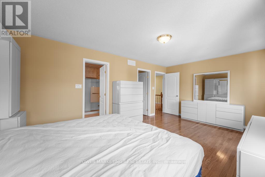 5 Tierney Drive, Ottawa, ON