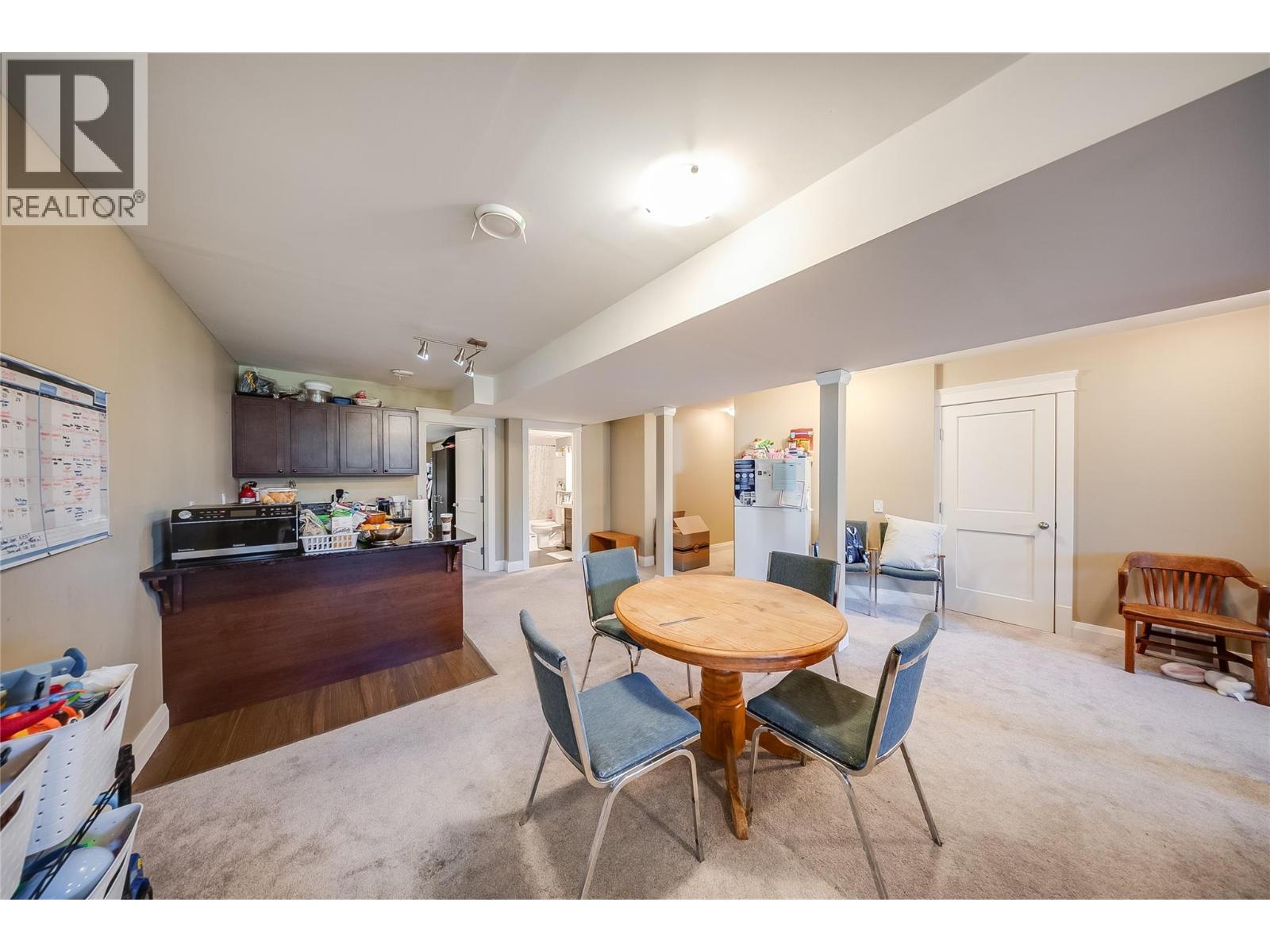 3732 5Th Avenue, Castlegar, BC