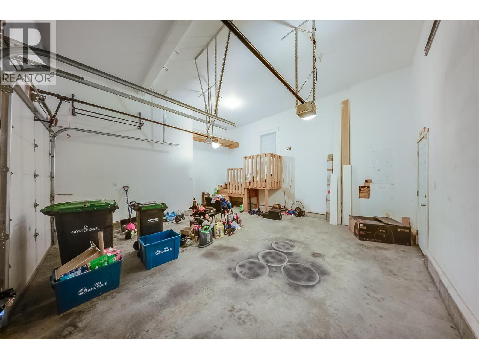 3732 5Th Avenue, Castlegar, BC