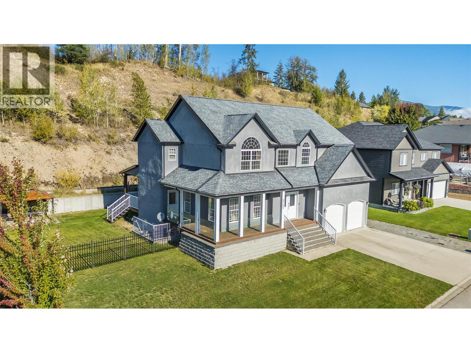 3732 5Th Avenue, Castlegar, BC