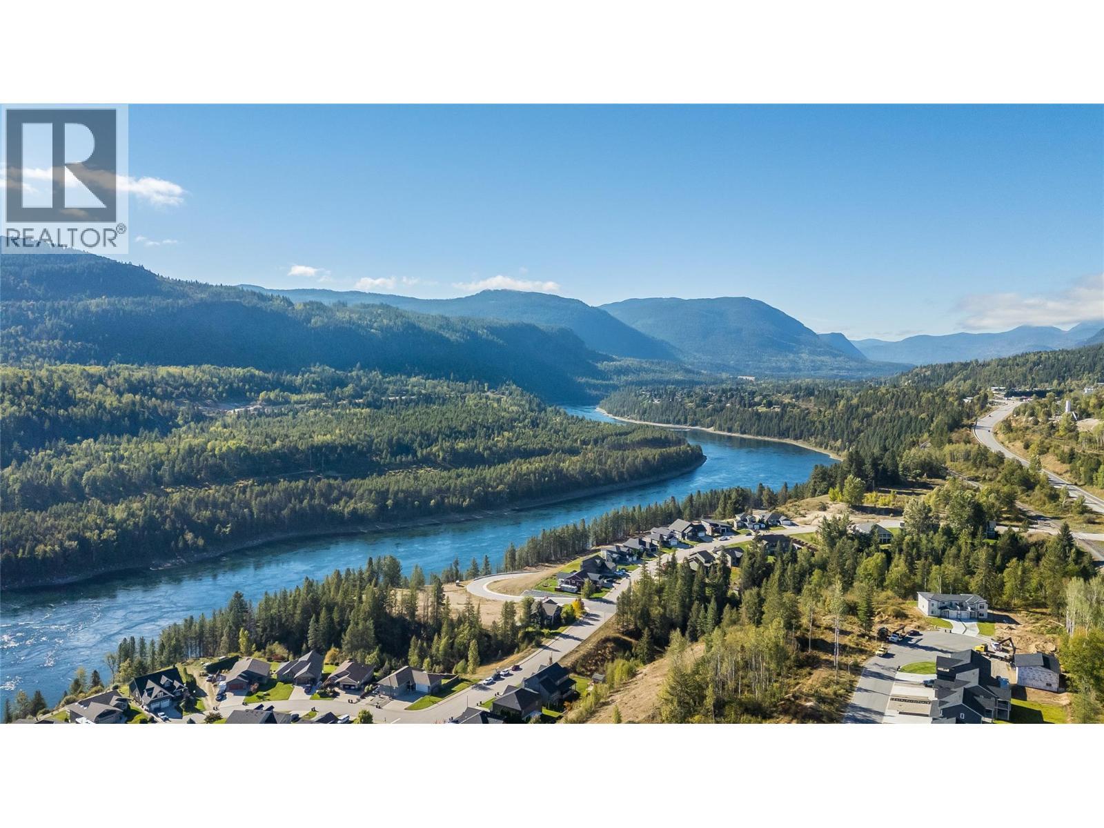 3732 5Th Avenue, Castlegar, BC