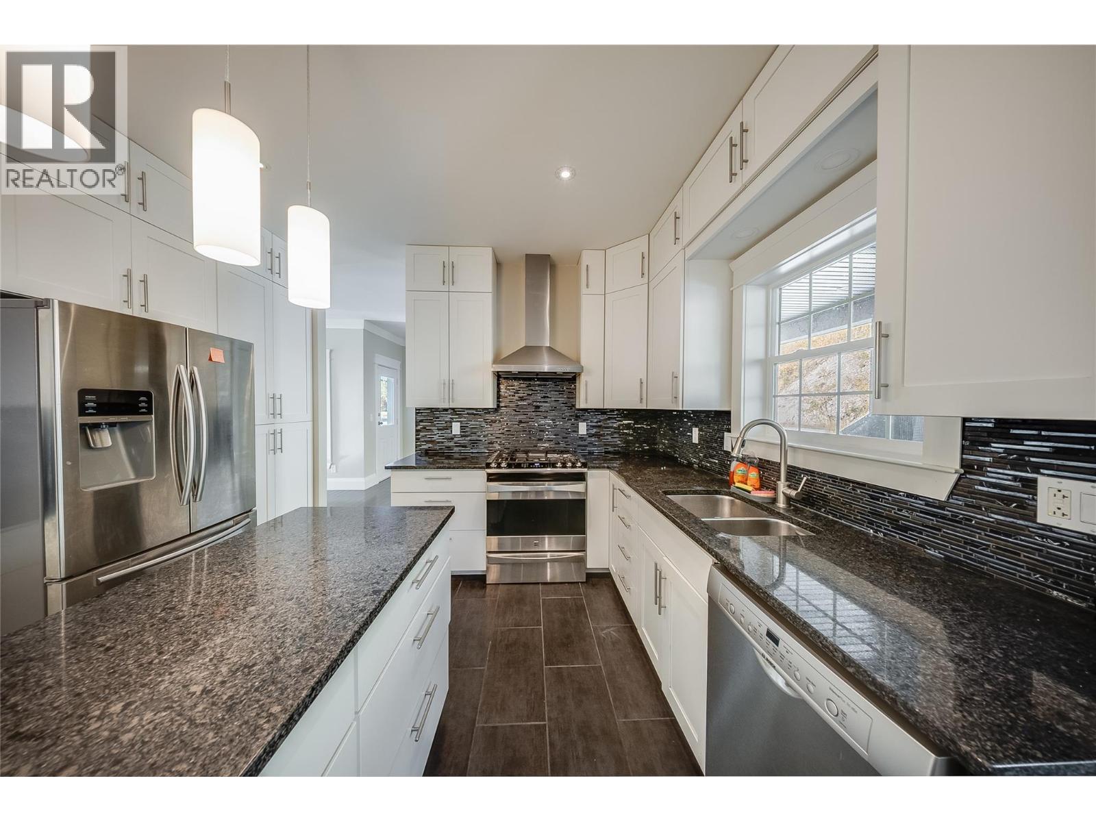 3732 5Th Avenue, Castlegar, BC