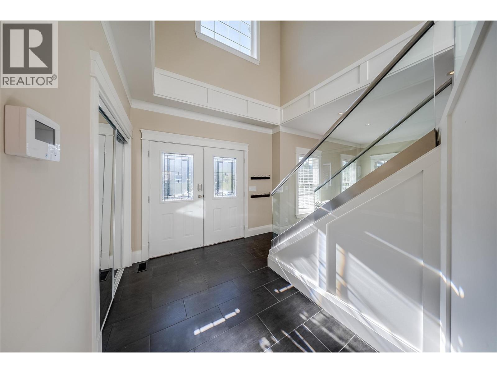 3732 5Th Avenue, Castlegar, BC