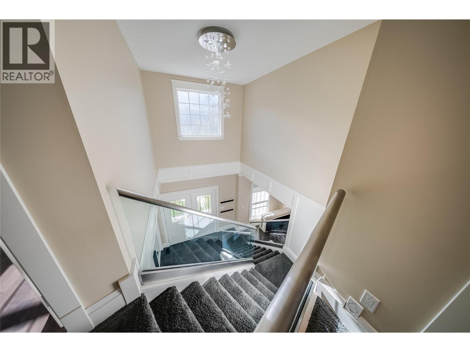 3732 5Th Avenue, Castlegar, BC