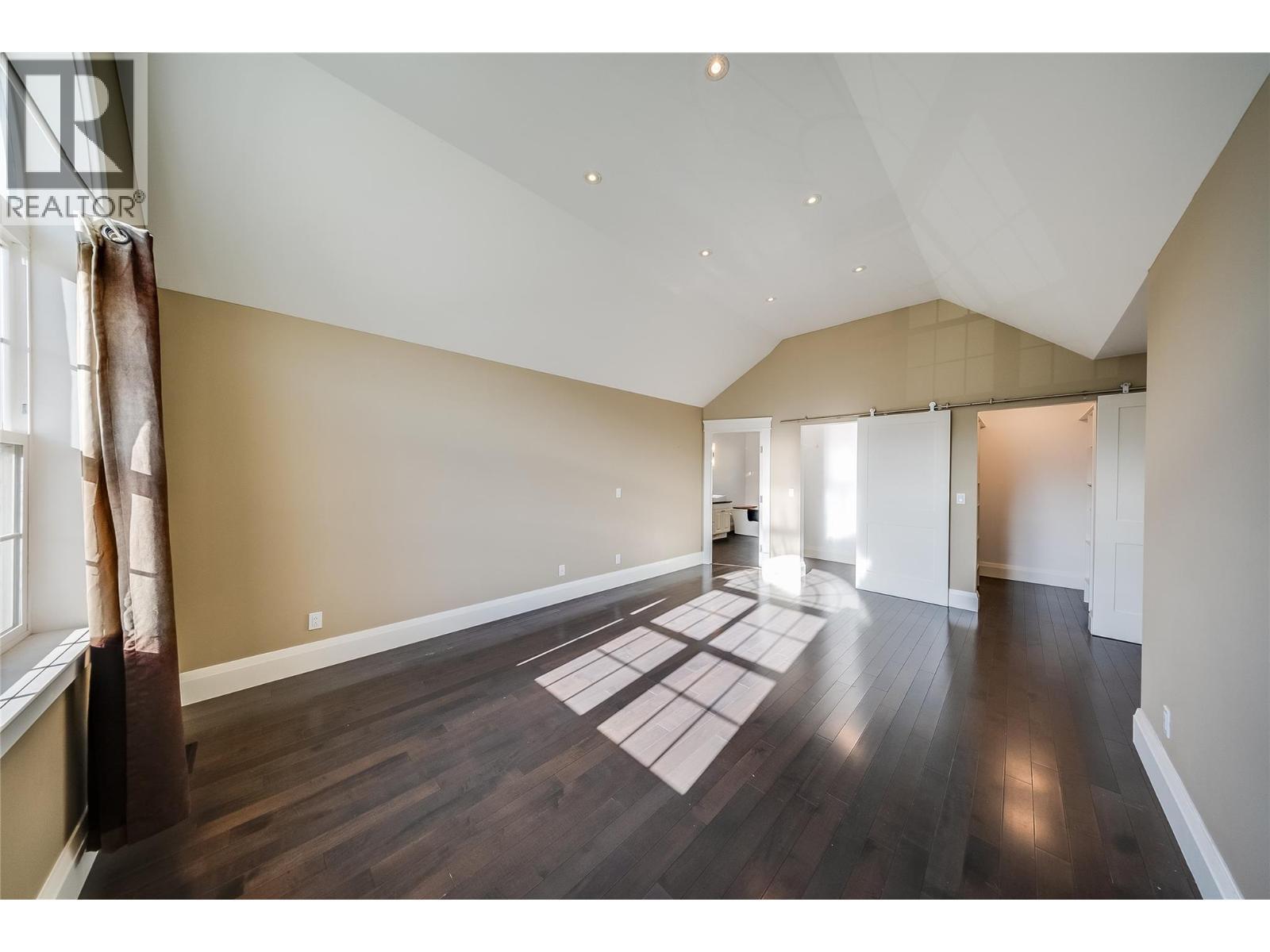 3732 5Th Avenue, Castlegar, BC
