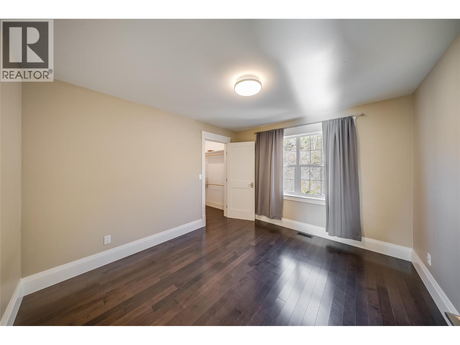 3732 5Th Avenue, Castlegar, BC