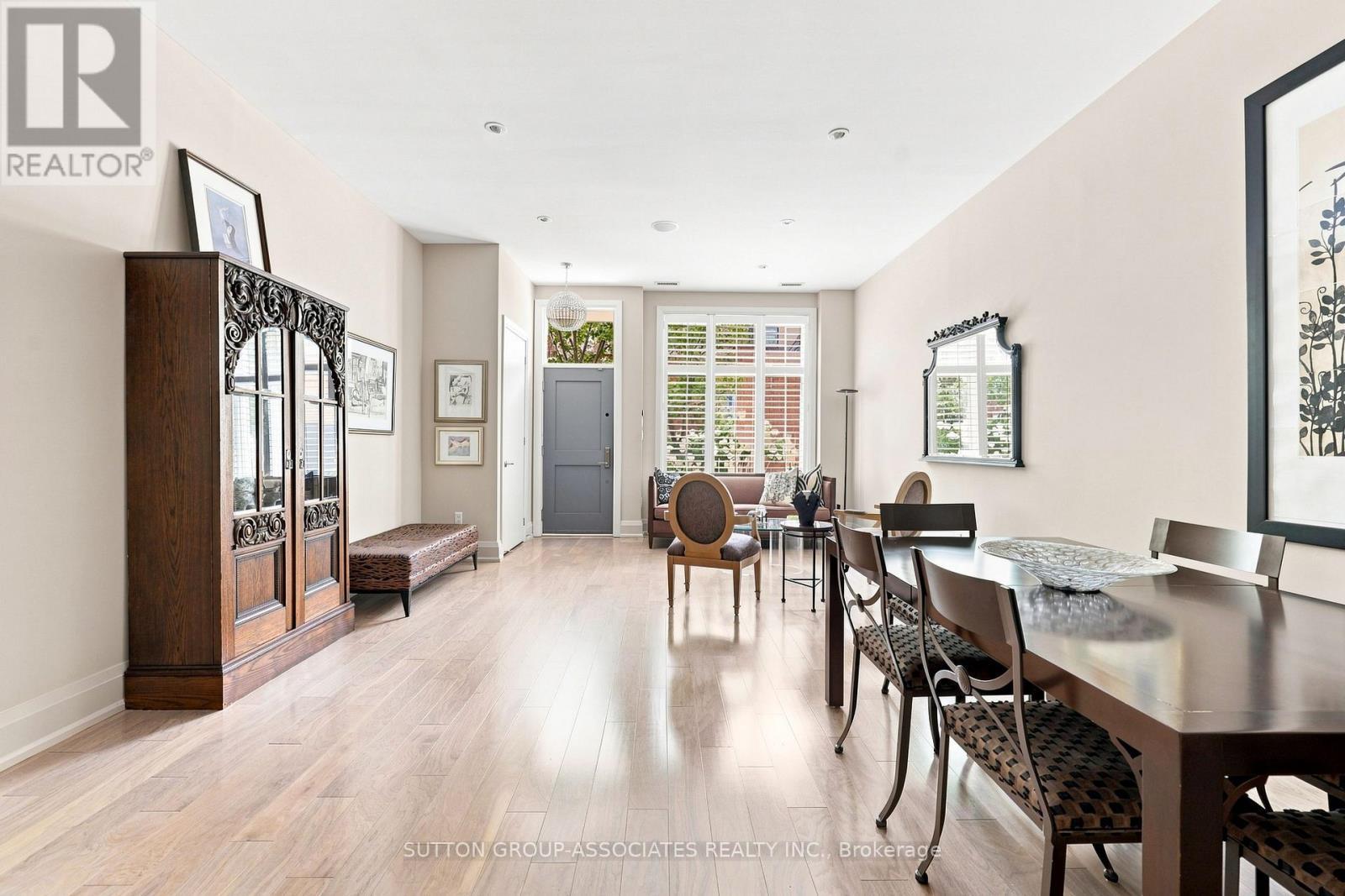 Th9 - 385 Brunswick Avenue, Toronto, ON