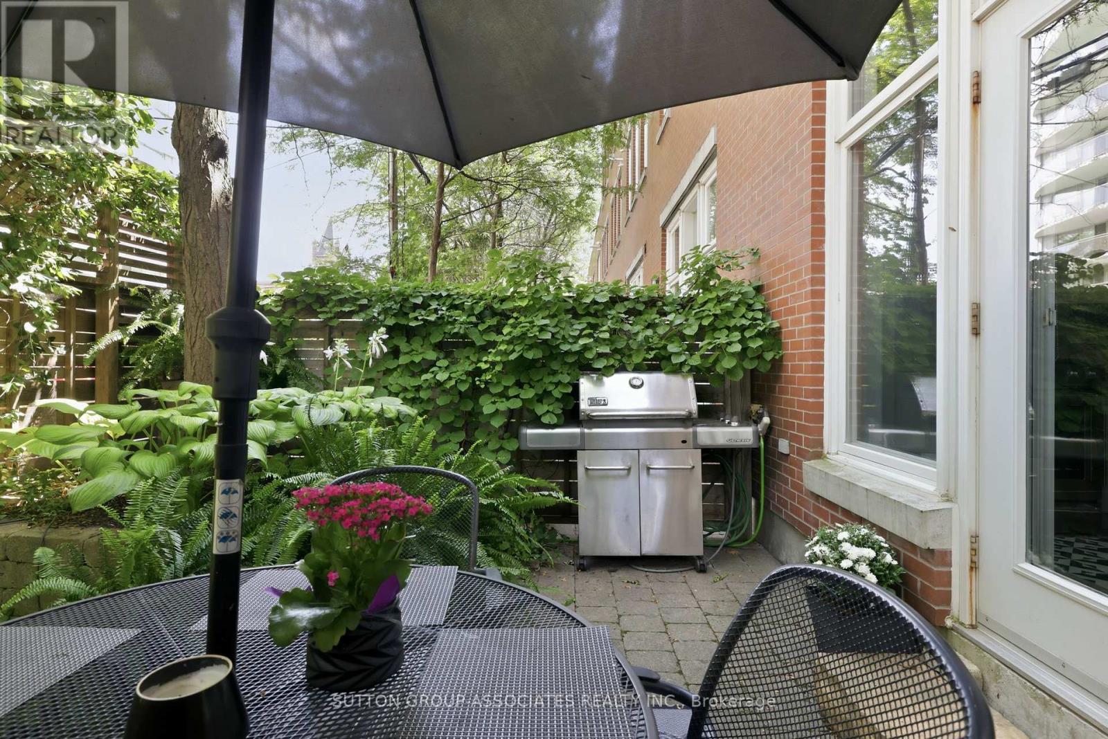 Th9 - 385 Brunswick Avenue, Toronto, ON