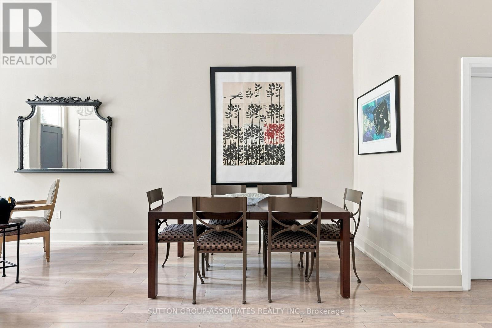 Th9 - 385 Brunswick Avenue, Toronto, ON
