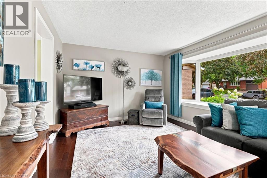 71 Greenock Drive, Kitchener, ON