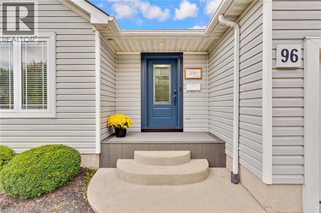 96 Endeavour Drive, Cambridge, ON