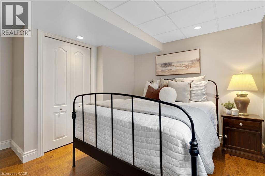 96 Endeavour Drive, Cambridge, ON