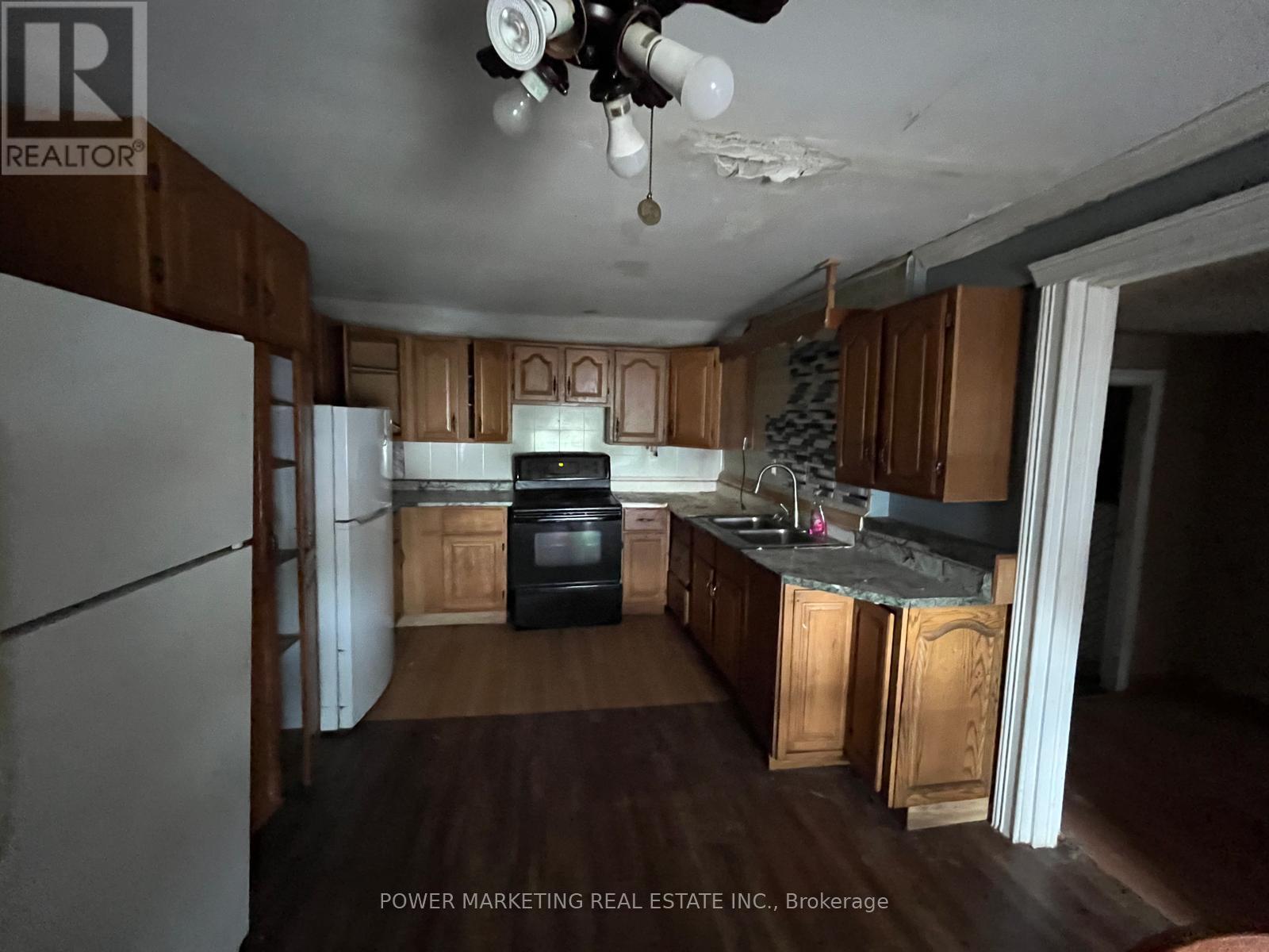 737 County Rd 18 Road, Hawkesbury, ON