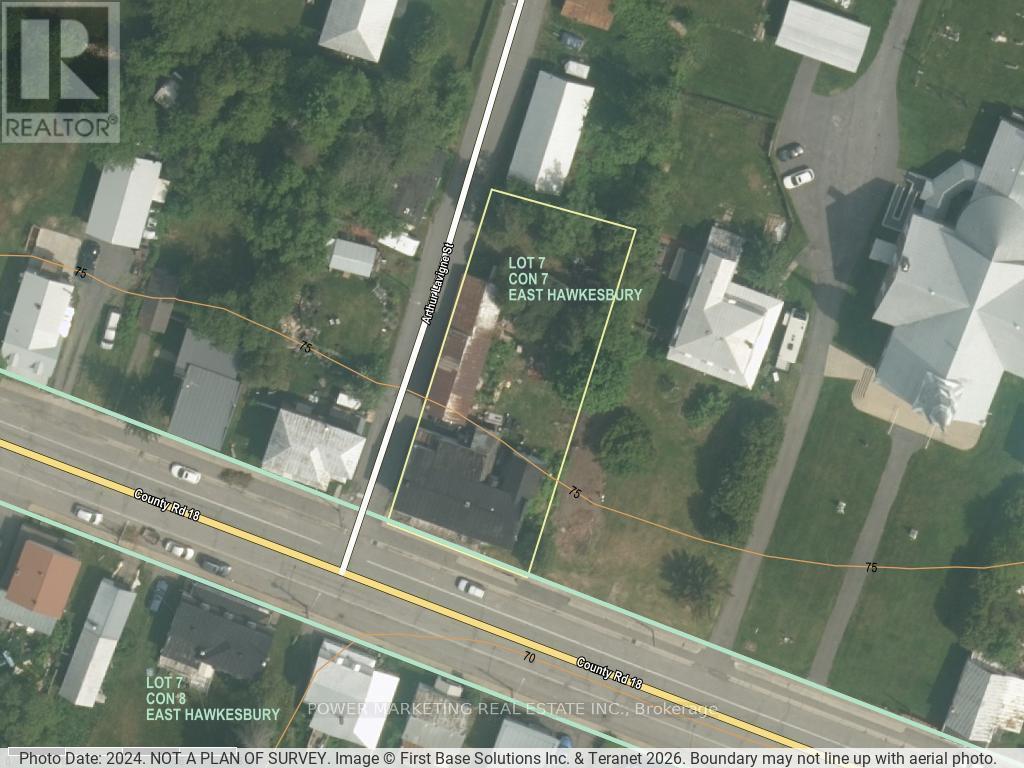 737 County Rd 18 Road, Hawkesbury, ON
