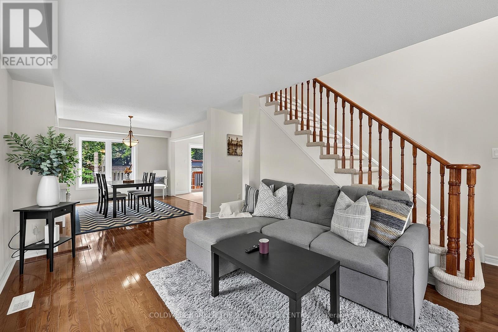 37 Rainbow Court, Georgina, ON