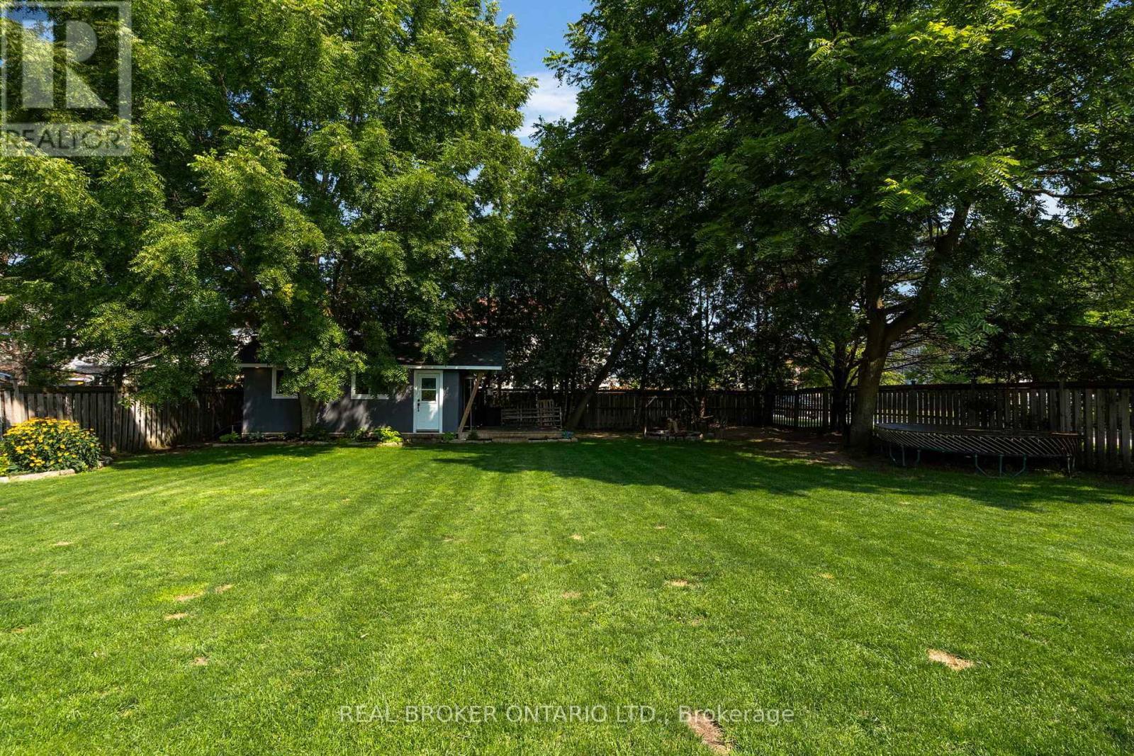 213 Centre Street, Essa, ON