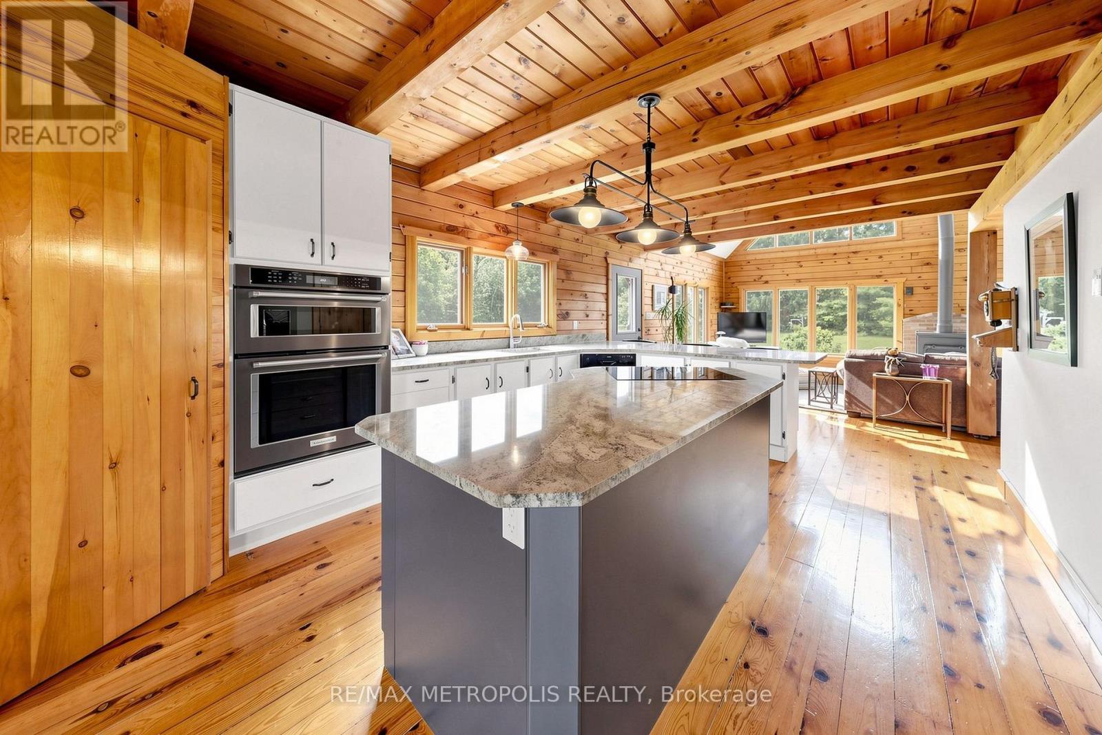 11590 Side Road 17, Brock, ON