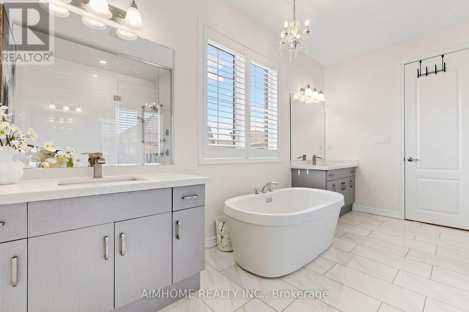 48 Pierre Berton Boulevard, Vaughan, ON