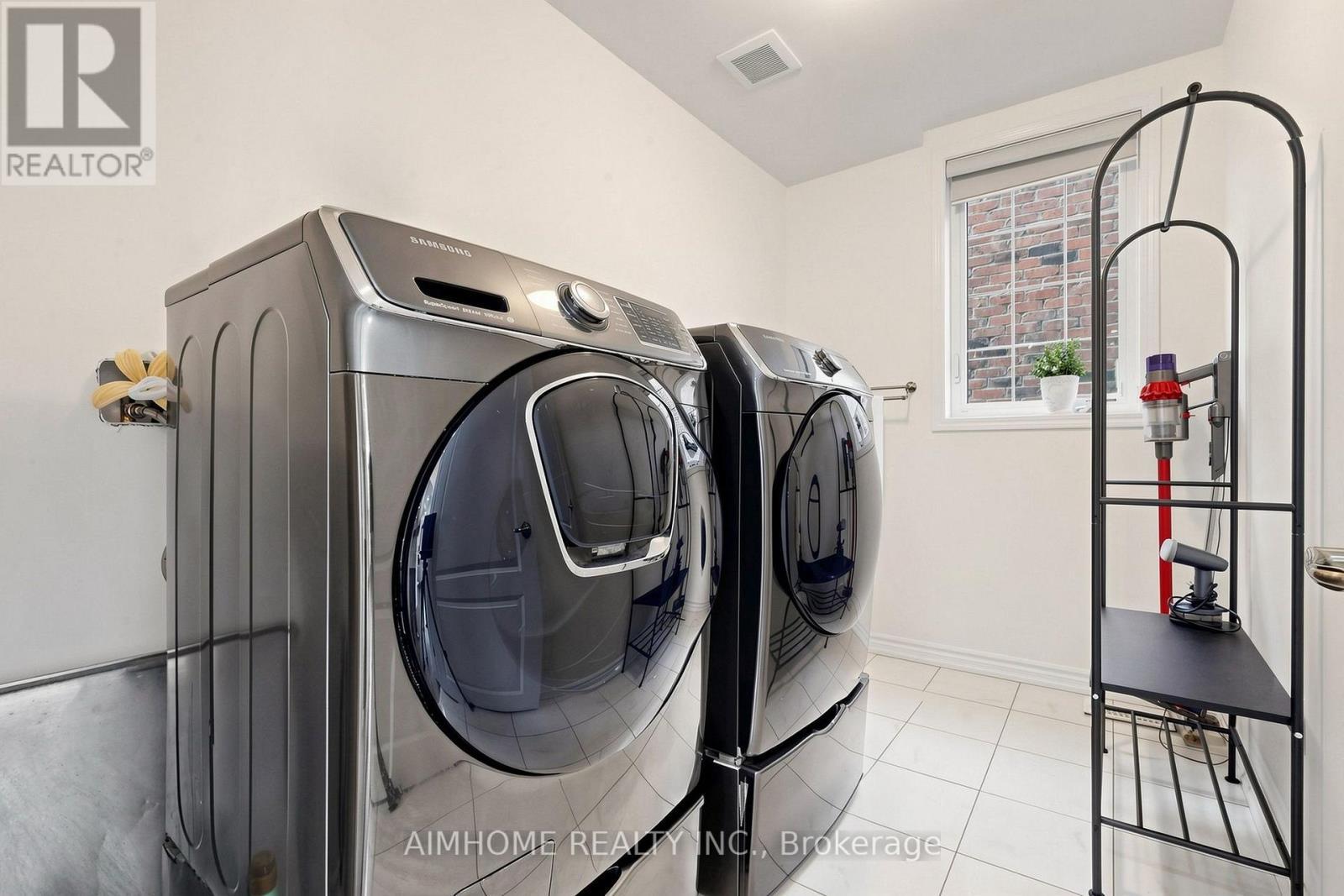 48 Pierre Berton Boulevard, Vaughan, ON
