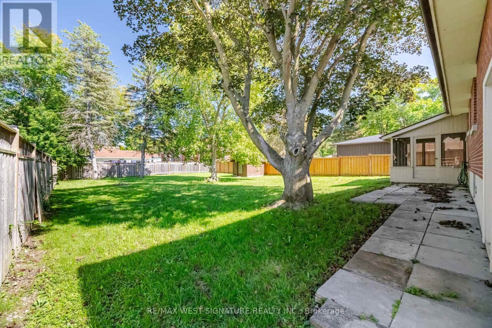 55 John Street, Caledon, ON