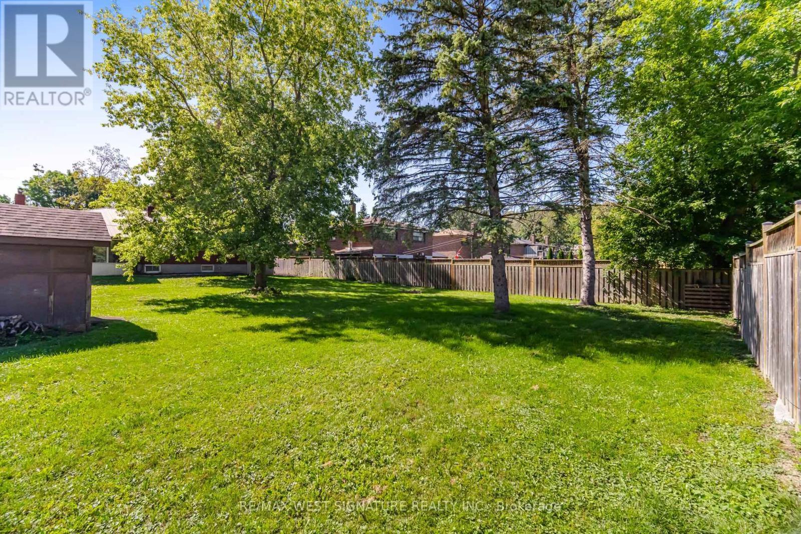 55 John Street, Caledon, ON