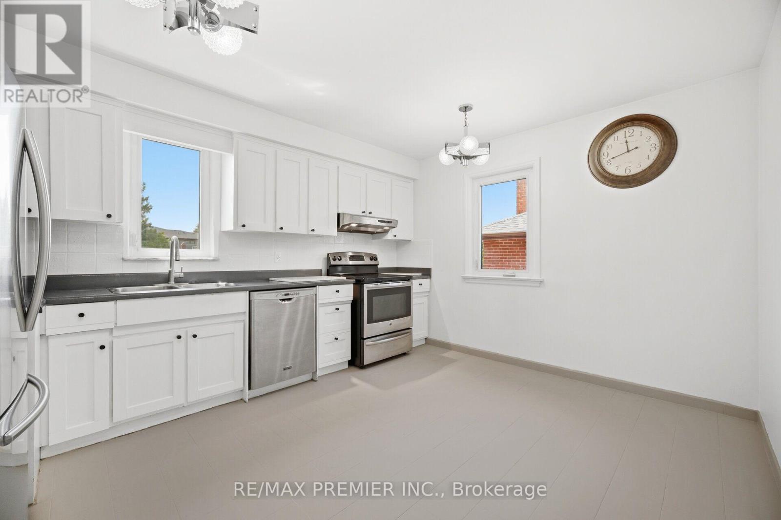 295 Falstaff Avenue, Toronto, ON