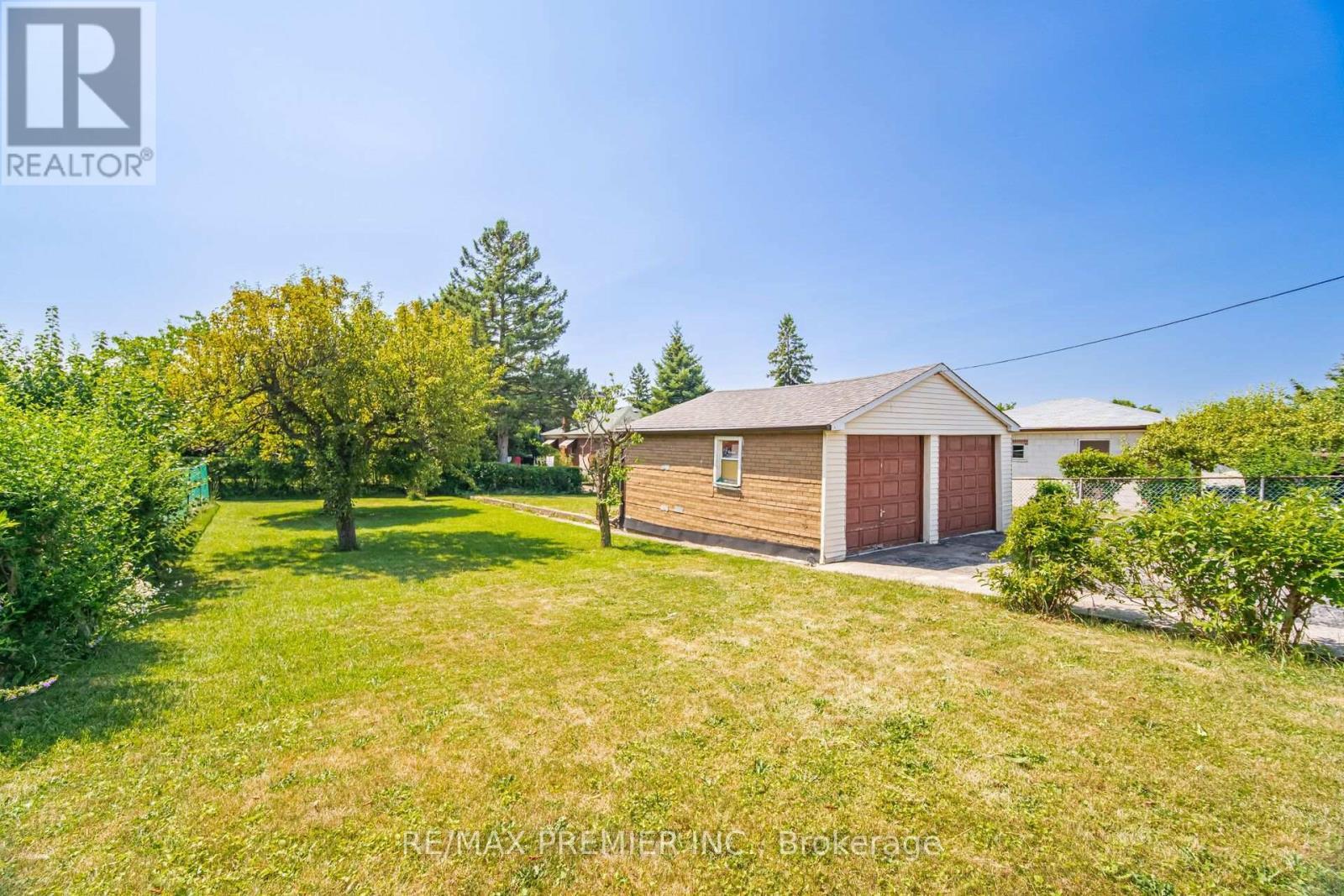 295 Falstaff Avenue, Toronto, ON