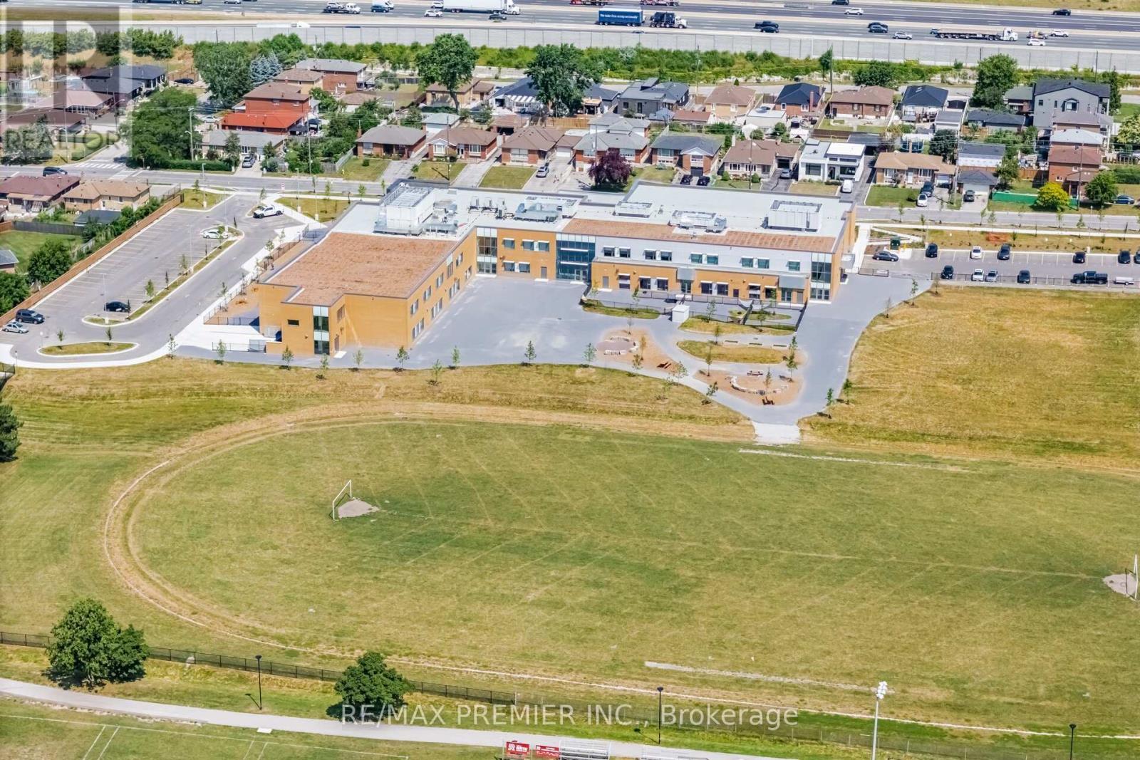 295 Falstaff Avenue, Toronto, ON