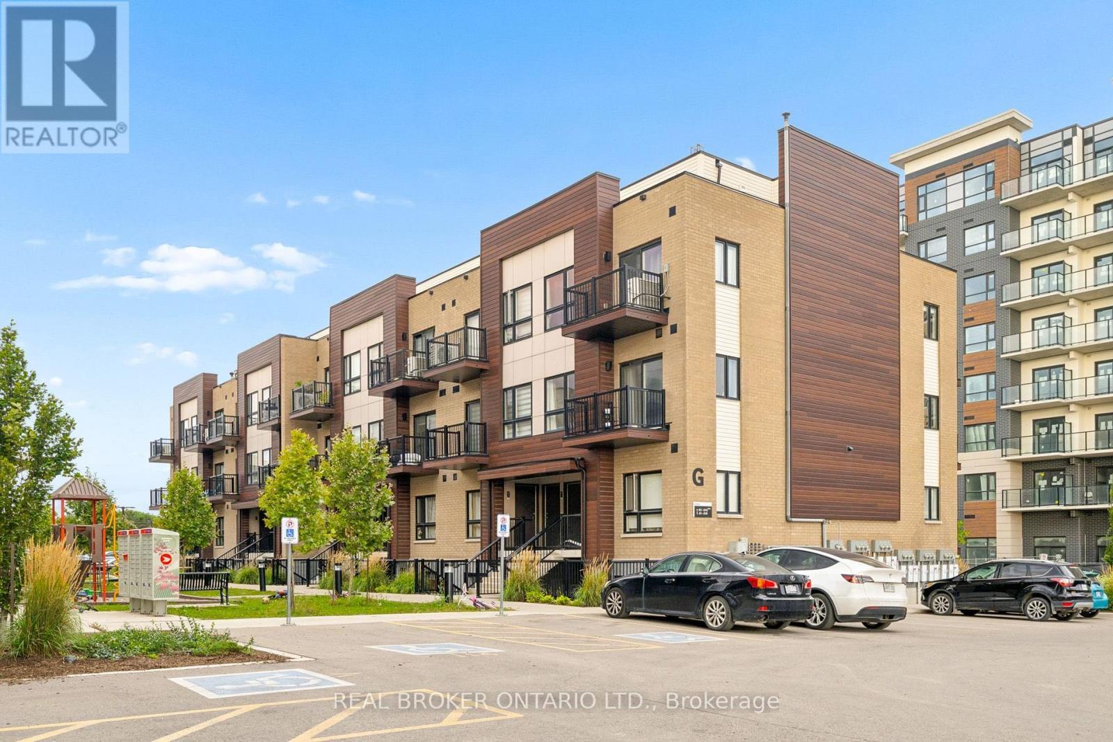 A1 - 10 Palace Street, Kitchener, ON