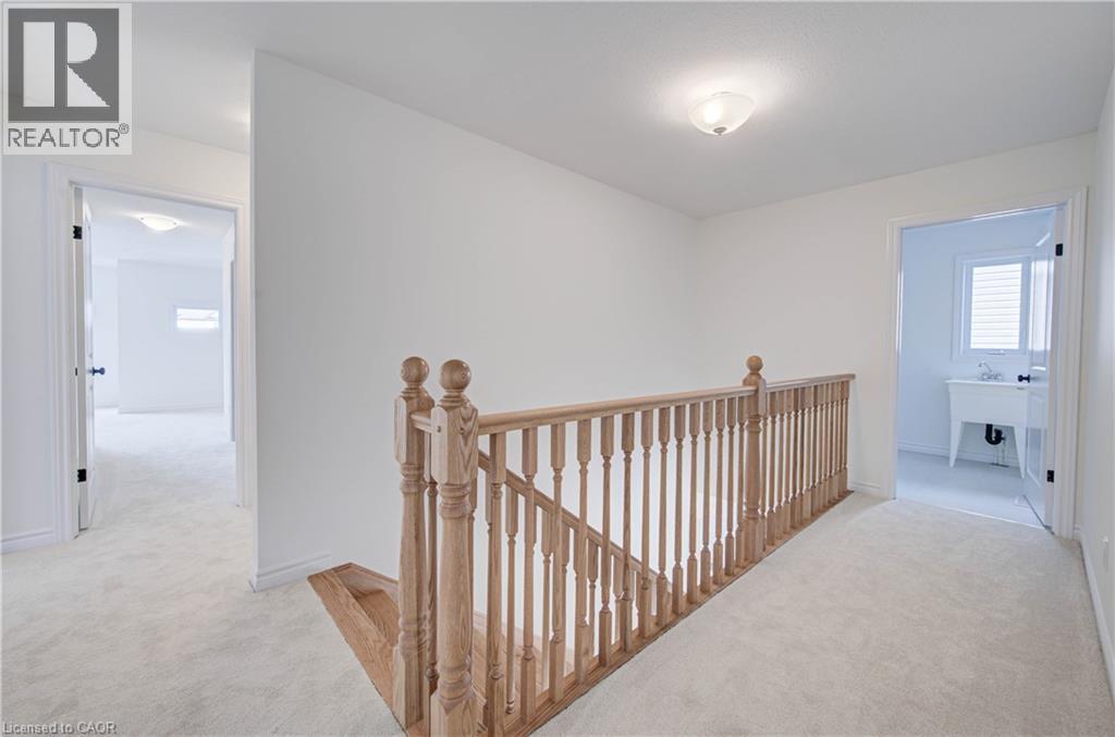 10 Munn Crescent, Paris, ON