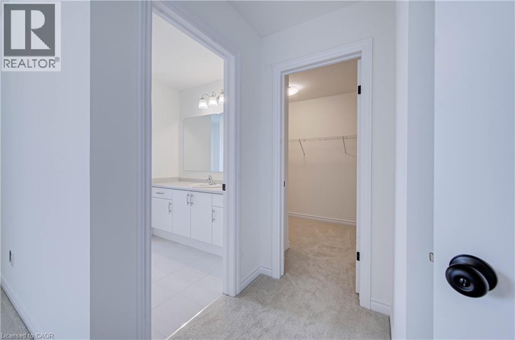 10 Munn Crescent, Paris, ON