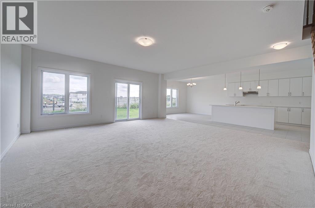 10 Munn Crescent, Paris, ON