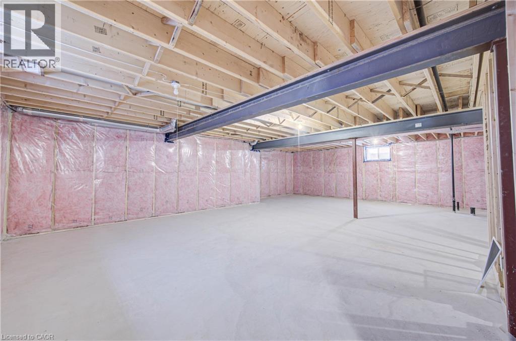 10 Munn Crescent, Paris, ON