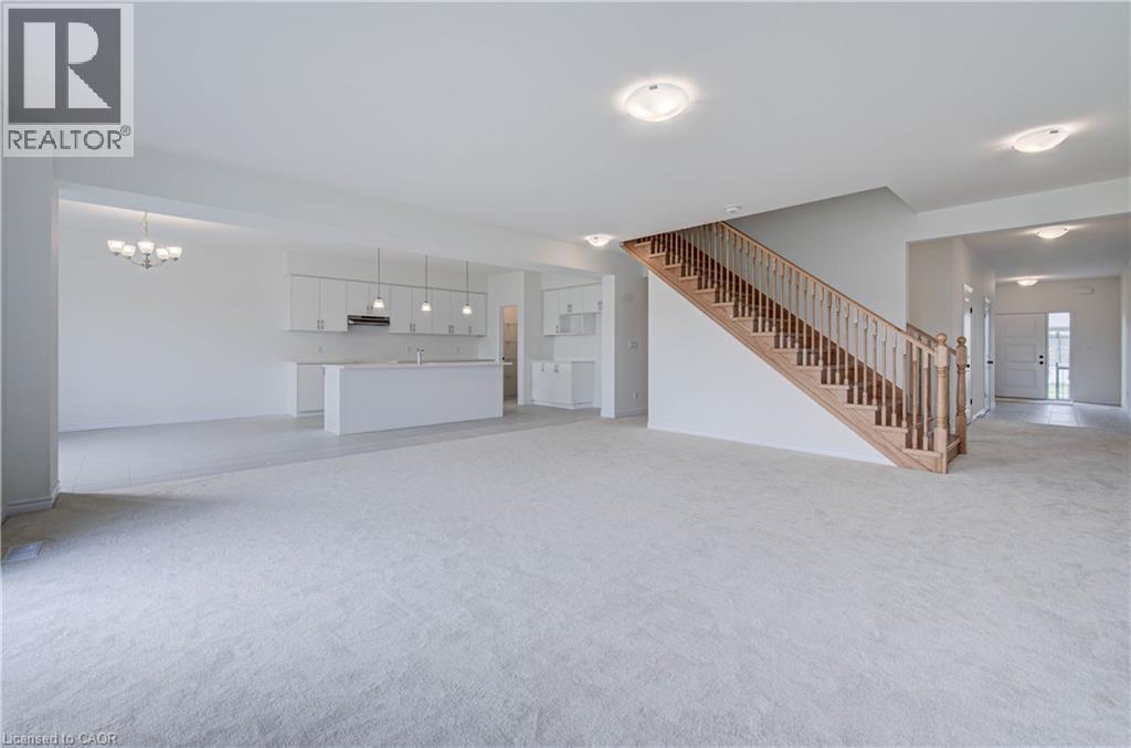 10 Munn Crescent, Paris, ON