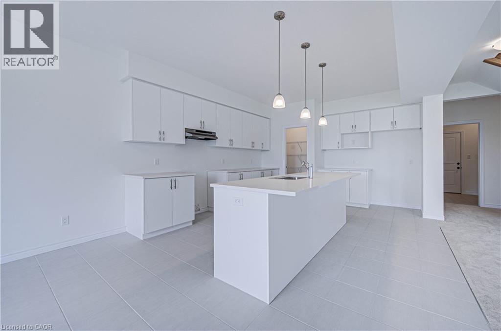 10 Munn Crescent, Paris, ON