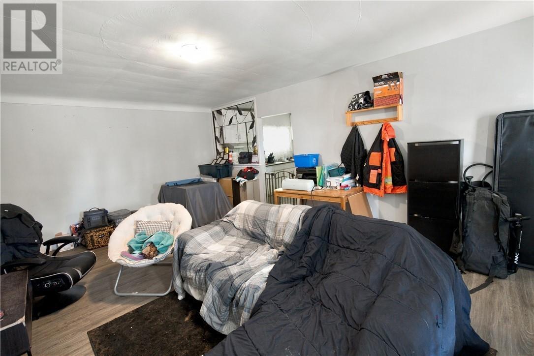 1261 Notre-Dame Avenue, Sudbury, ON