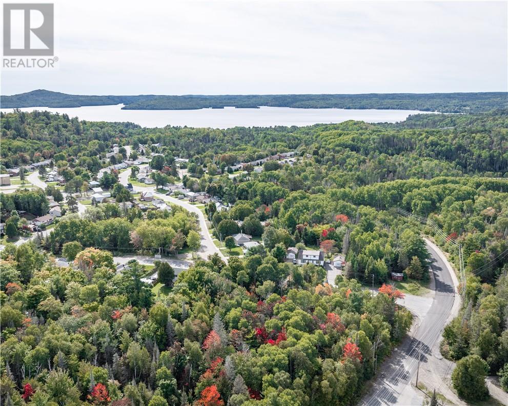 4 Campbell Street, Onaping, ON