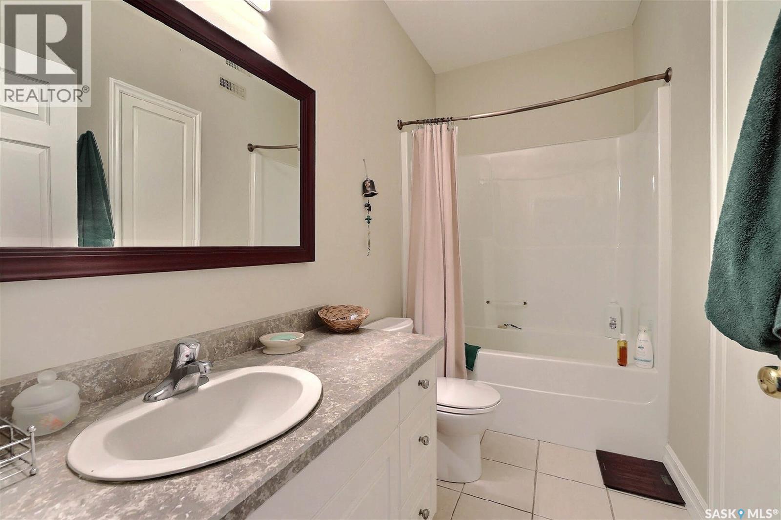 78 Woods Crescent, Edenwold Rm No.158, SK