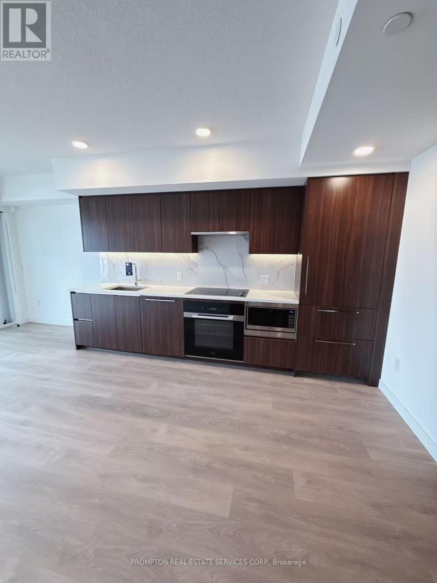 931 - 3 Concord City Place Way, Toronto, ON