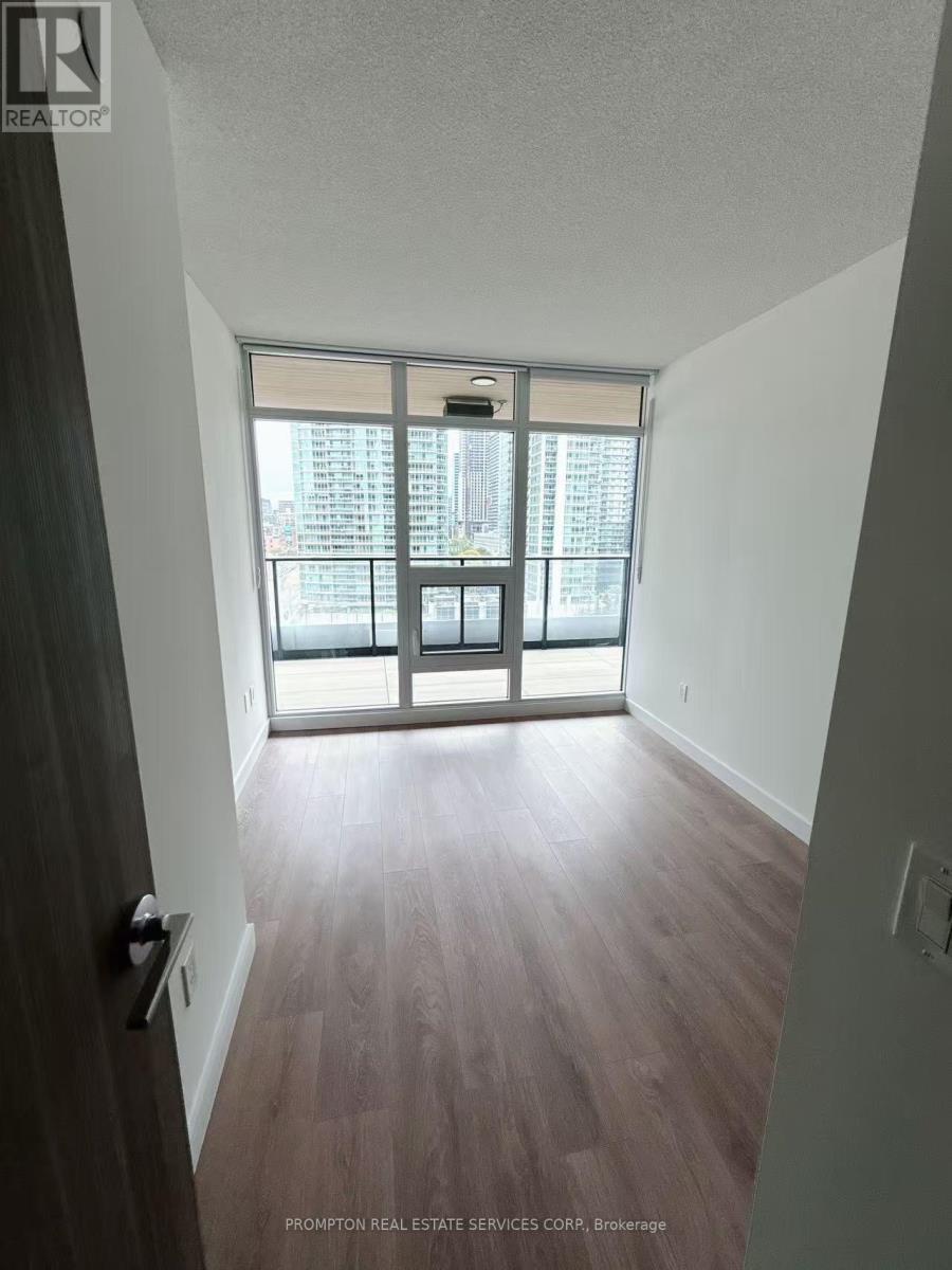 931 - 3 Concord City Place Way, Toronto, ON
