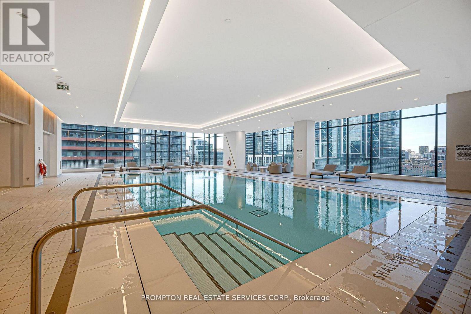 931 - 3 Concord City Place Way, Toronto, ON