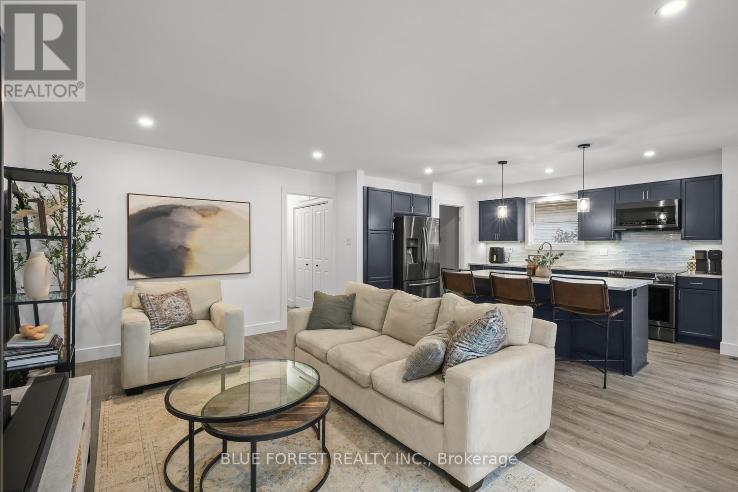 38 Stroud Crescent, London South (South X), ON