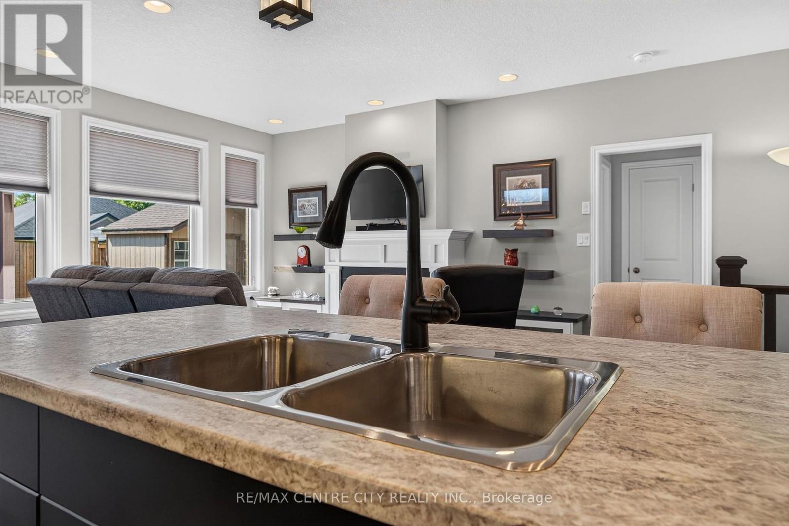 108 Westlake Drive, St. Thomas, ON