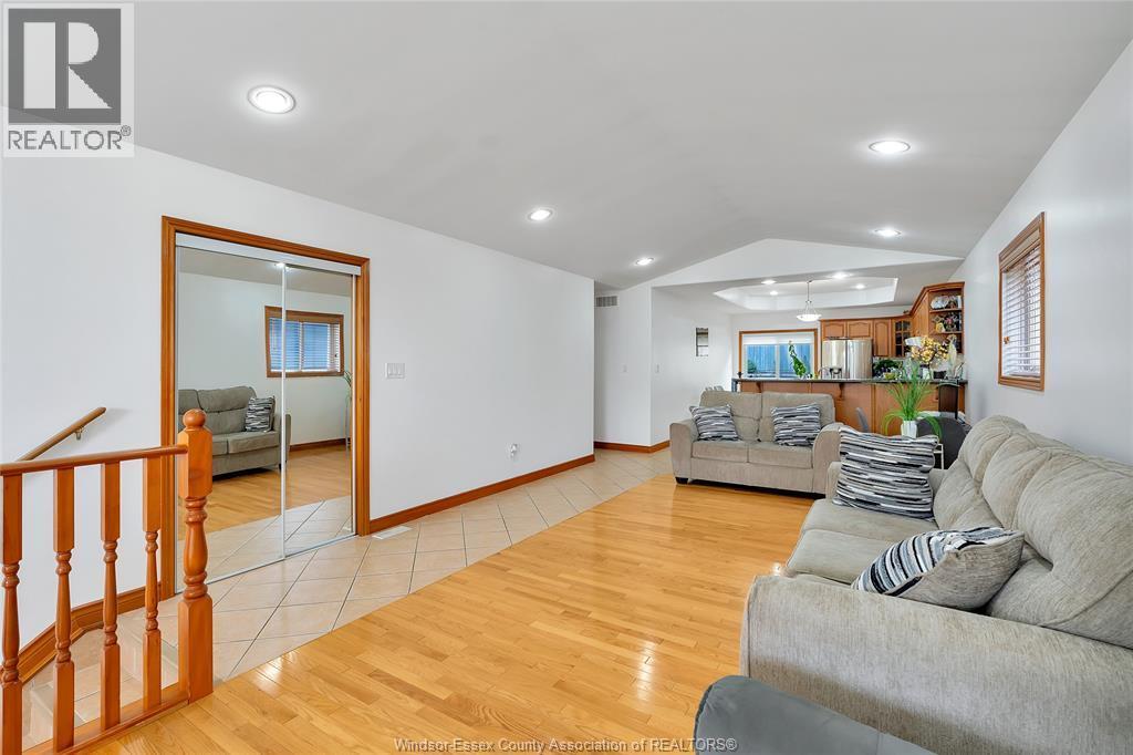 2078 Rockport, Windsor, ON