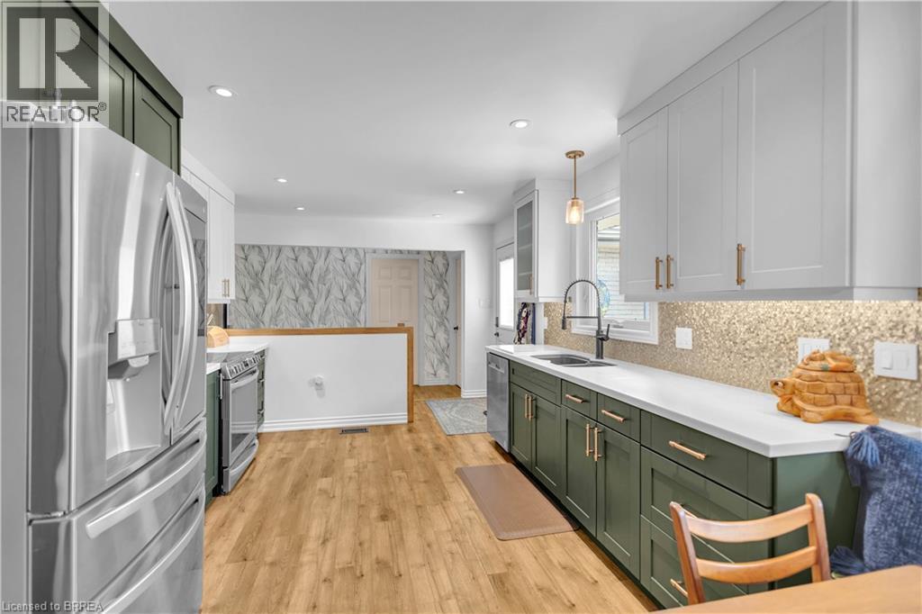 26 Penny Lane, Brantford, ON